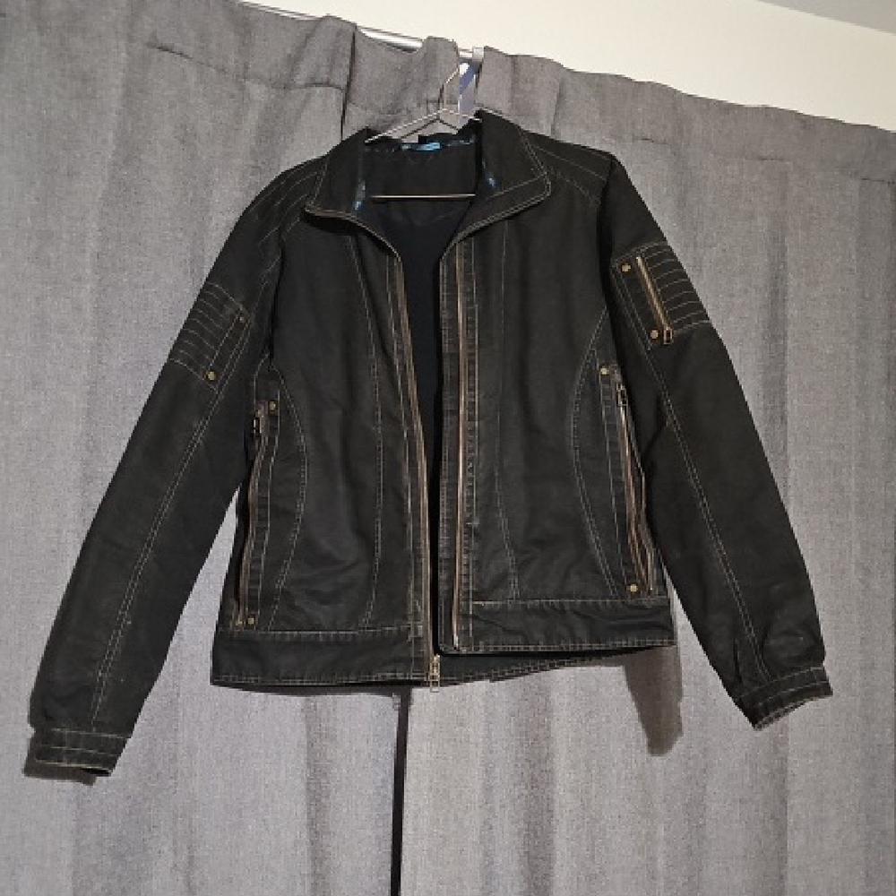 Woman's Kuhl Black Jacket